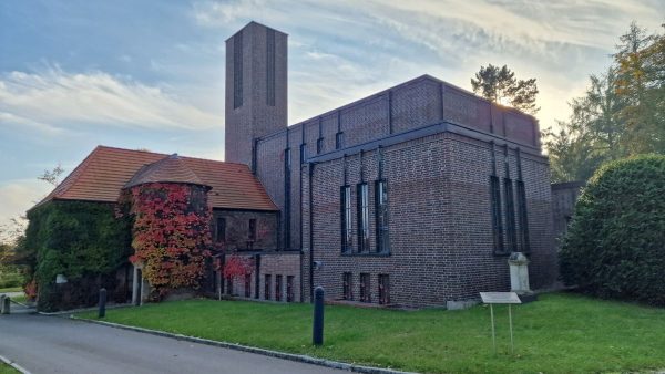 Krematorium Schwerin -alt-